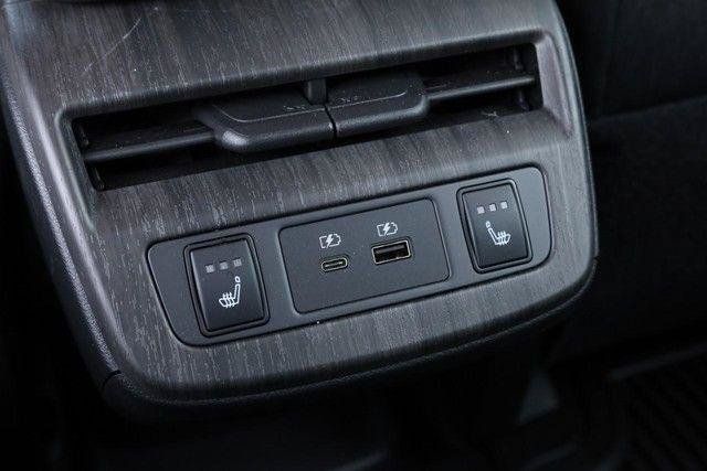 Used 2023 Nissan Ariya FWD image 22