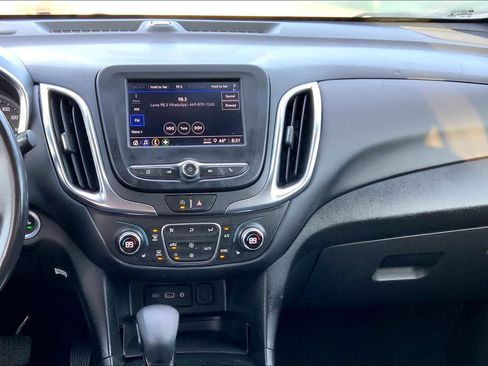 Used 2022 Chevrolet Equinox LT image 7