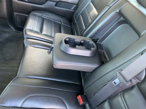 Used 2018 GMC Sierra 3500 Denali image 18