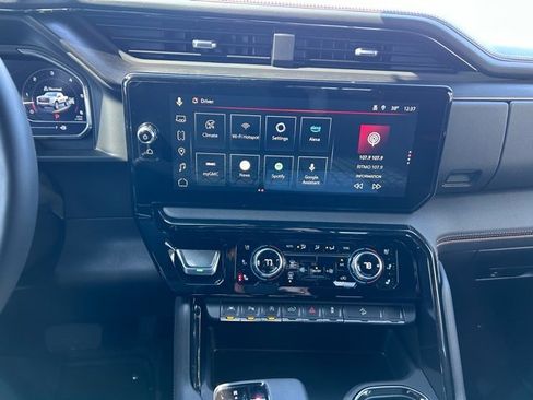 Used 2025 GMC Sierra 1500 AT4 w/ AT4 Premium Package image 14