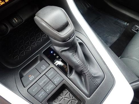 Certified 2023 Toyota RAV4 XLE image 25