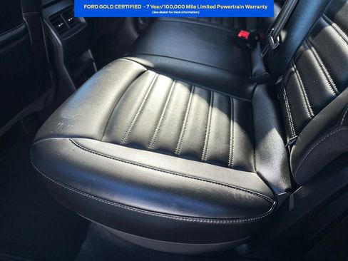 Used 2023 Ford Edge SEL image 22