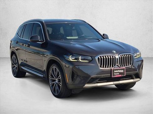 Used 2022 BMW X3 sDrive30i w/ Premium Package RWD image 3