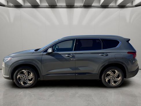 Used 2023 Hyundai Santa Fe SEL FWD image 2