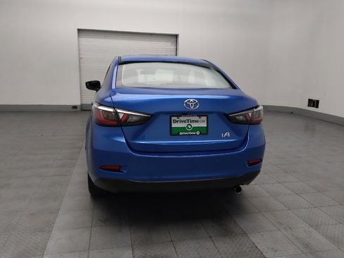 Used 2017 Toyota Yaris iA image 6