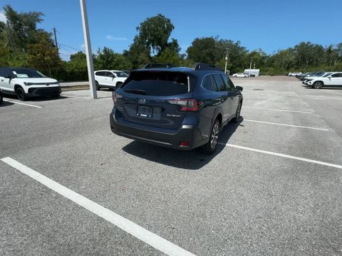 Used 2025 Subaru Outback Premium AWD/4WD image 7