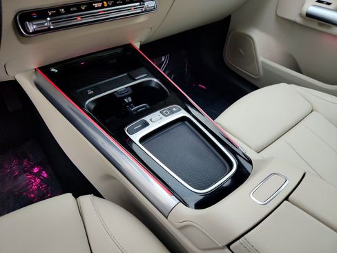 Certified 2026 Mercedes-Benz GLA 250 image 25