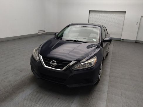 Used 2018 Nissan Altima 2.5 S w/ S Convenience Package FWD image 15