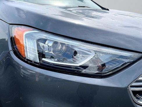 Used 2022 Ford Edge Titanium AWD/4WD image 27