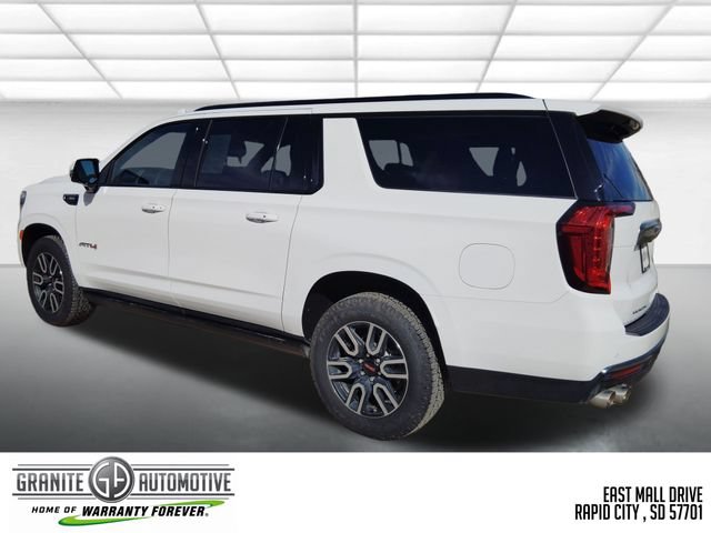 Used 2024 GMC Yukon XL AT4 w/ Technology Package AWD/4WD image 4