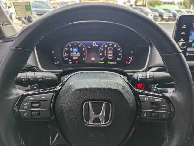 Used 2024 Honda Civic Touring image 25