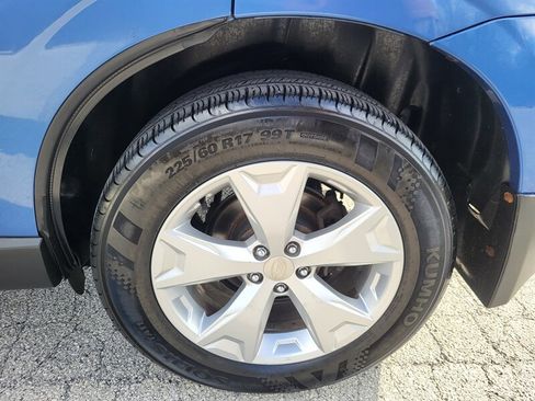 Used 2015 Subaru Forester 2.5i Limited image 29