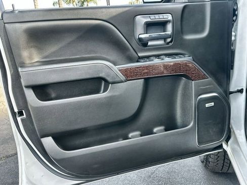 Used 2018 GMC Sierra 1500 SLT image 22