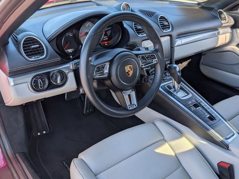 Used 2024 Porsche 718 Boxster S image 4