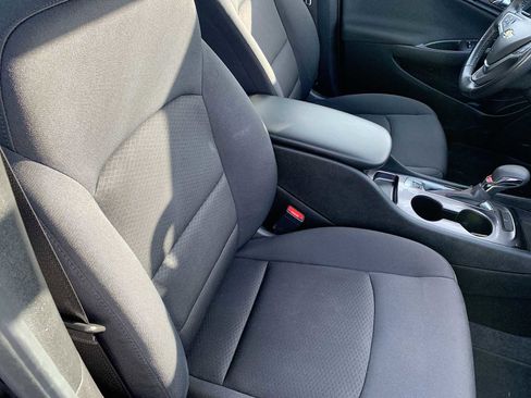 Used 2022 Chevrolet Malibu RS image 25