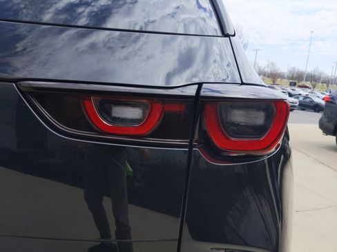 Used 2025 MAZDA CX-50 AWD 2.5 S w/ Premium Plus Pkg image 12