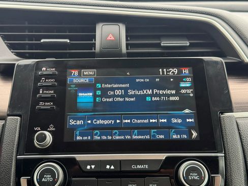 Used 2019 Honda Civic EX image 32