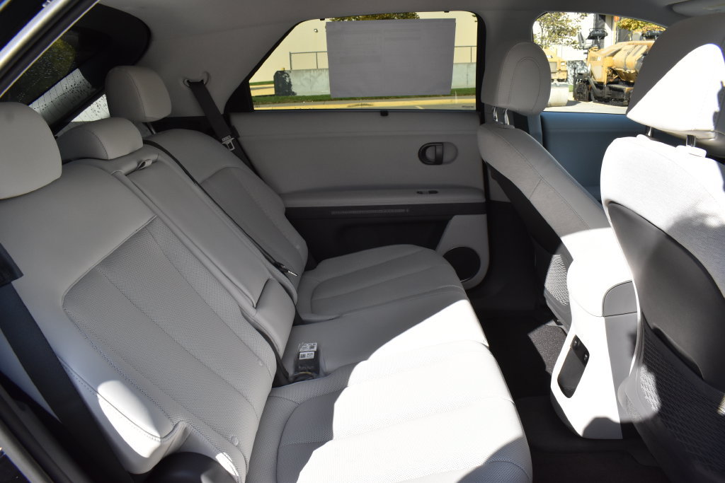 New 2027 Hyundai Ioniq 5 Limited RWD image 13