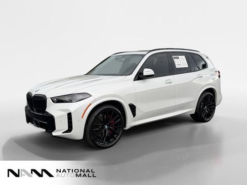 Used 2024 BMW X5 xDrive40i w/ M Sport Package AWD/4WD image 1