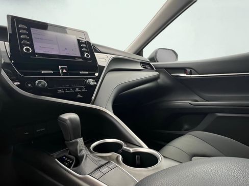 Used 2023 Toyota Camry LE image 52