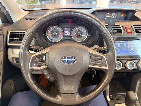 Used 2016 Subaru Forester 2.5i Premium image 11