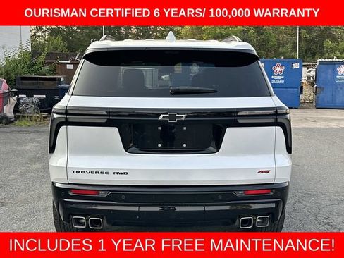 Used 2025 Chevrolet Traverse RS w/ LPO, Cargo Package AWD/4WD image 4