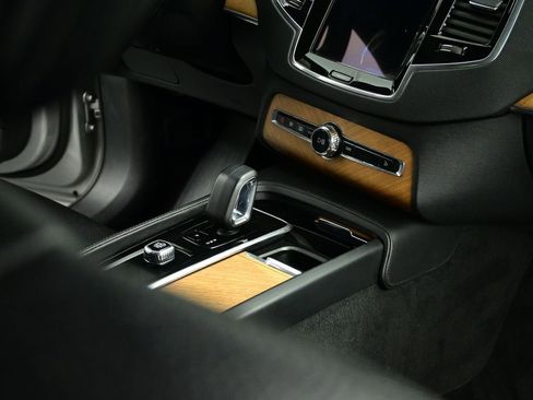 Used 2023 Volvo XC90 B6 Plus w/ Protection Package AWD/4WD image 67