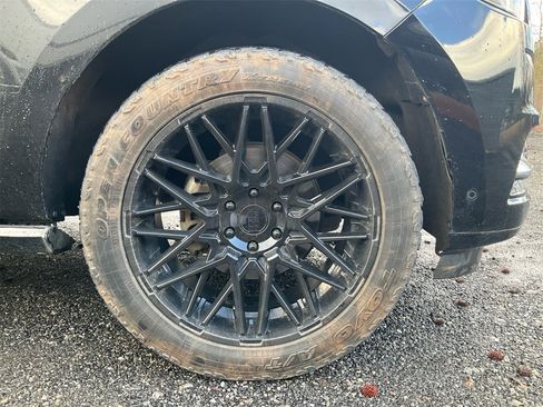 Used 2018 Lincoln Navigator Reserve w/ Technology Package image 10