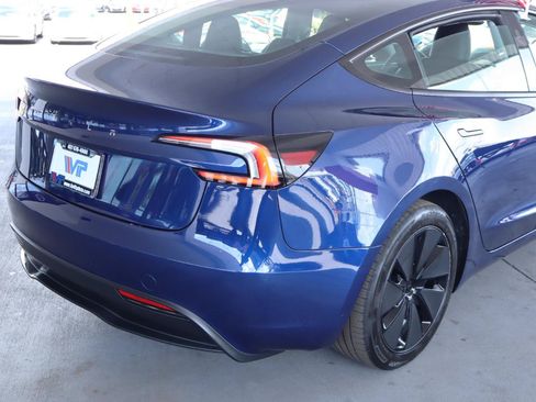 Used 2024 Tesla Model 3 Long Range RWD image 7