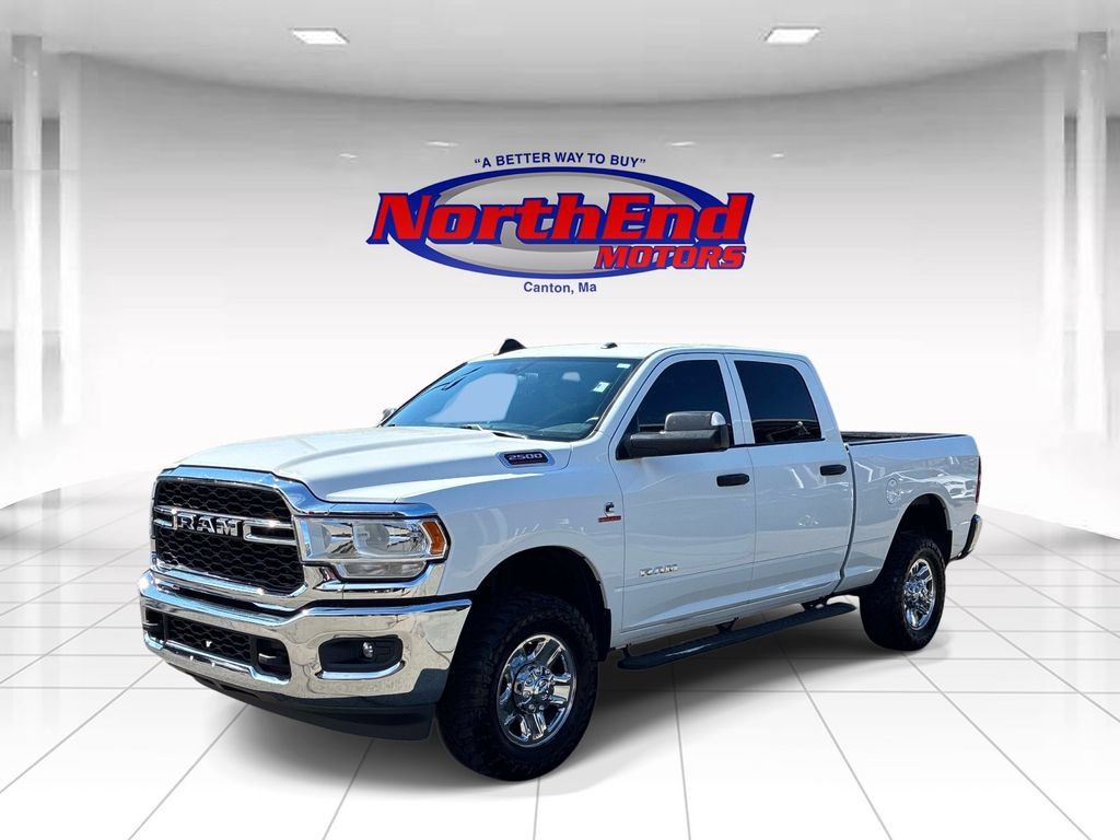 Used 2022 RAM 2500 Tradesman w/ Chrome Appearance Group AWD/4WD image 3
