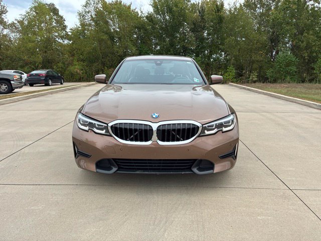 Used 2019 BMW 330i Sedan w/ Premium Package RWD image 1