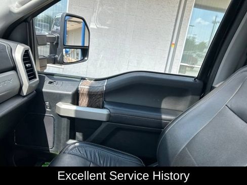 Used 2019 Ford F250 Lariat w/ Lariat Ultimate Package AWD/4WD image 10