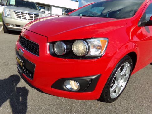 Used 2015 Chevrolet Sonic LTZ FWD image 33
