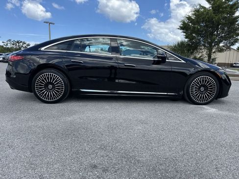 Used 2023 Mercedes-Benz EQS 580 4MATIC Sedan image 7