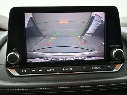 Used 2022 Nissan Rogue SV