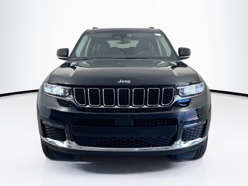 Used 2023 Jeep Grand Cherokee L Limited RWD image 2