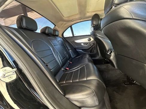 Used 2017 Mercedes-Benz C 300 Sedan image 8