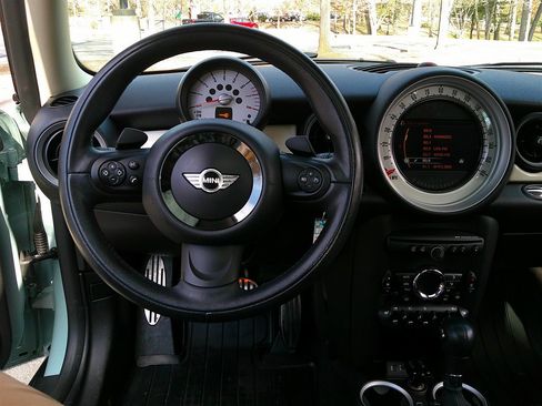 Used 2013 MINI Cooper S image 31