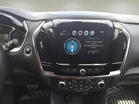 Used 2019 Chevrolet Traverse LT AWD/4WD image 14
