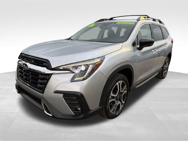 Used 2026 Subaru Ascent Touring AWD/4WD image 3