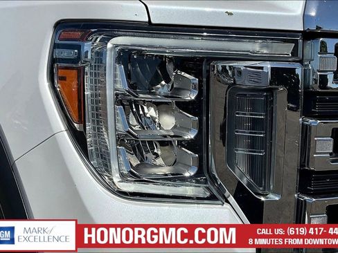 Used 2022 GMC Sierra 2500 SLT AWD/4WD image 31