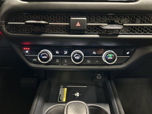 Used 2023 Honda HR-V EX-L image 18