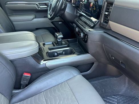 Used 2024 Chevrolet Silverado 1500 ZR2 w/ ZR2 Bison Edition AWD/4WD image 16