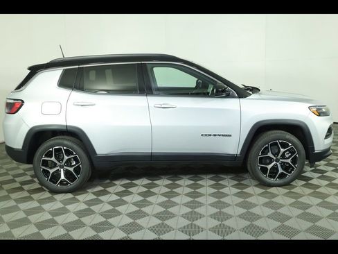 New 2026 Jeep Compass Limited image 13
