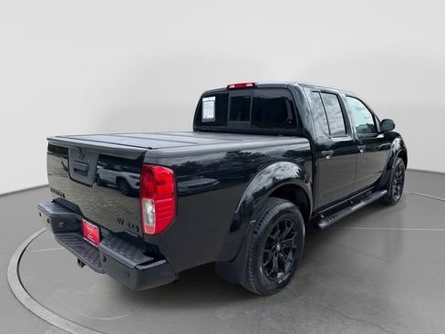 Used 2021 Nissan Frontier SV w/ Midnight Edition Floor Mats AWD/4WD image 8