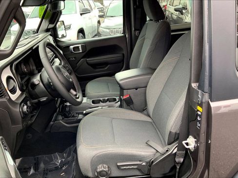 Certified 2025 Jeep Wrangler Sport image 7