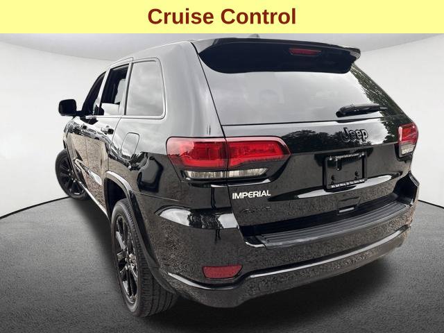 Used 2018 Jeep Grand Cherokee Altitude AWD/4WD image 10