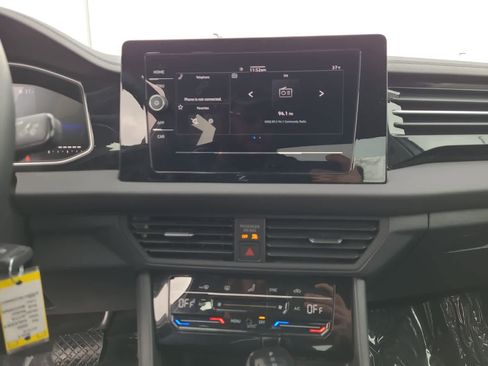 Used 2025 Volkswagen Jetta S image 24