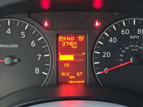 Used 2019 Nissan NV 3500 S image 24