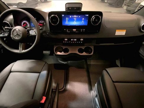 New 2025 Mercedes-Benz Sprinter 2500 image 16